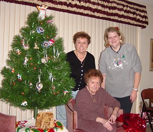 Deb and Auntie Lou and Aunie Chick